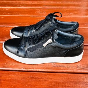 Calvin Klein Bilton Slip on Sneakers